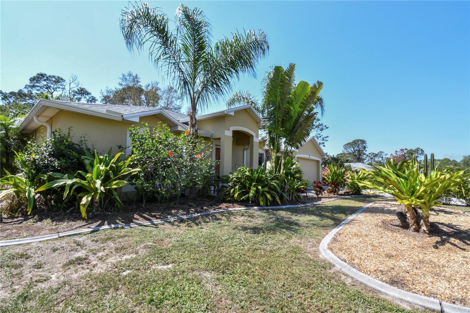 Image 8 of 53 For 5769 Price Boulevard