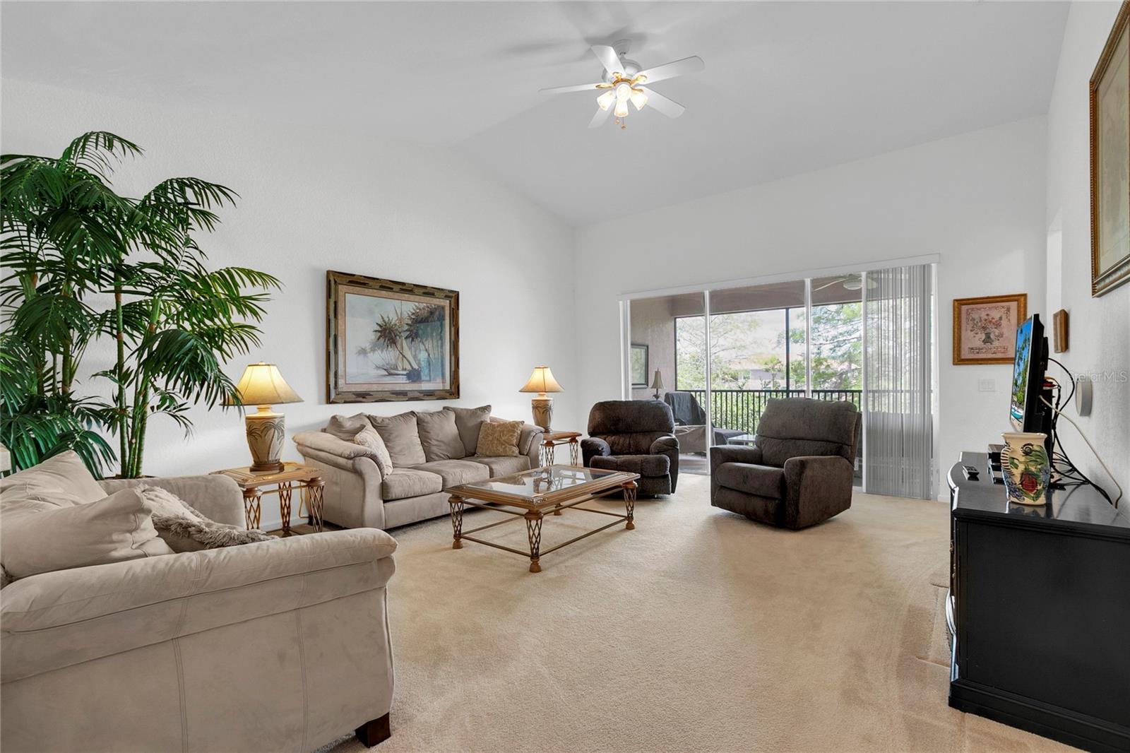 Image 3 of 20 For 8310 Quimby Circle