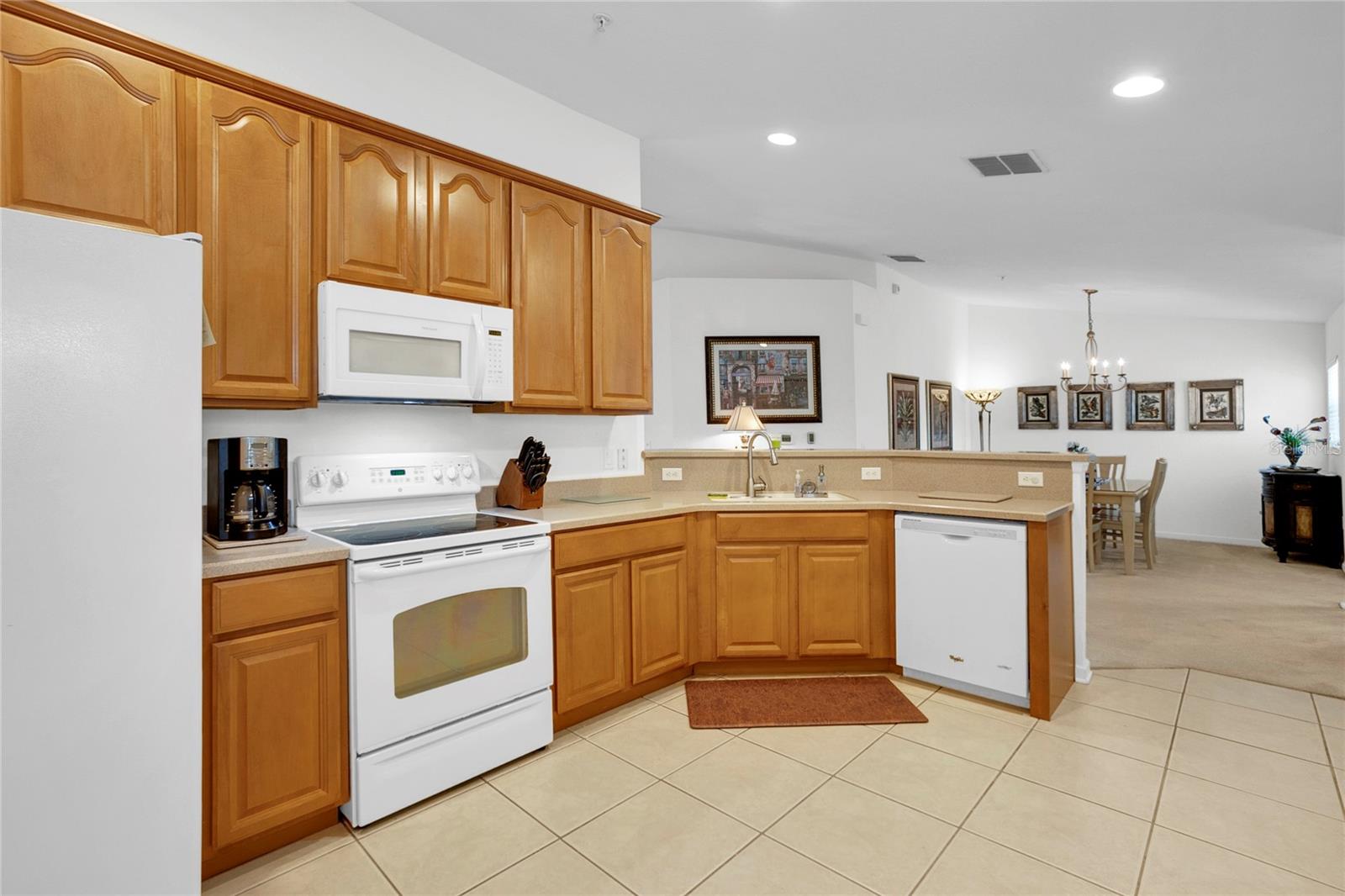 Image 6 of 20 For 8310 Quimby Circle