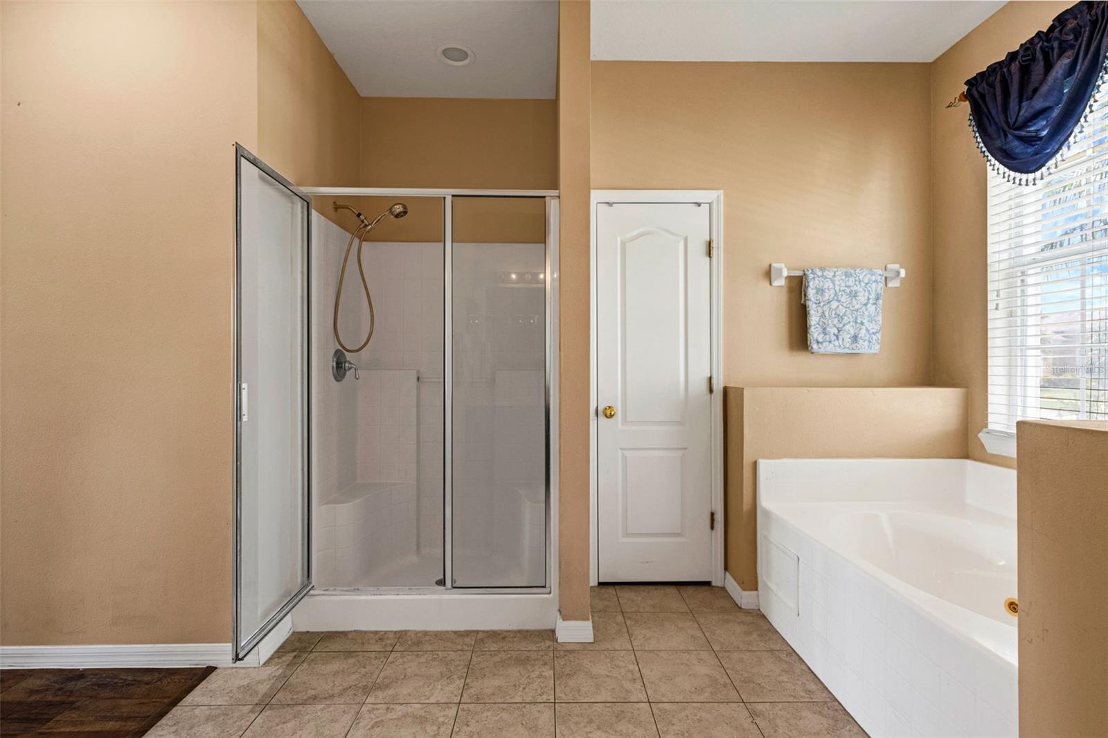 Image 19 of 42 For 3131 Regal Darner Drive