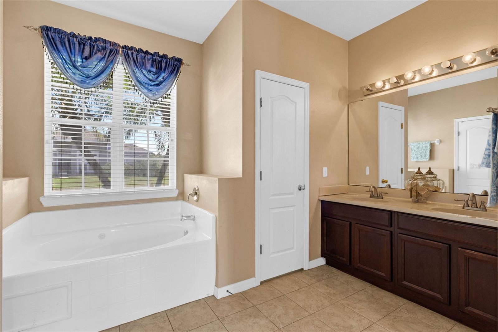 Image 20 of 42 For 3131 Regal Darner Drive