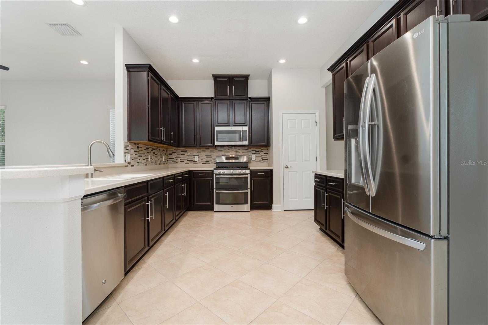 Image 11 of 26 For 11314 Grand Park Avenue