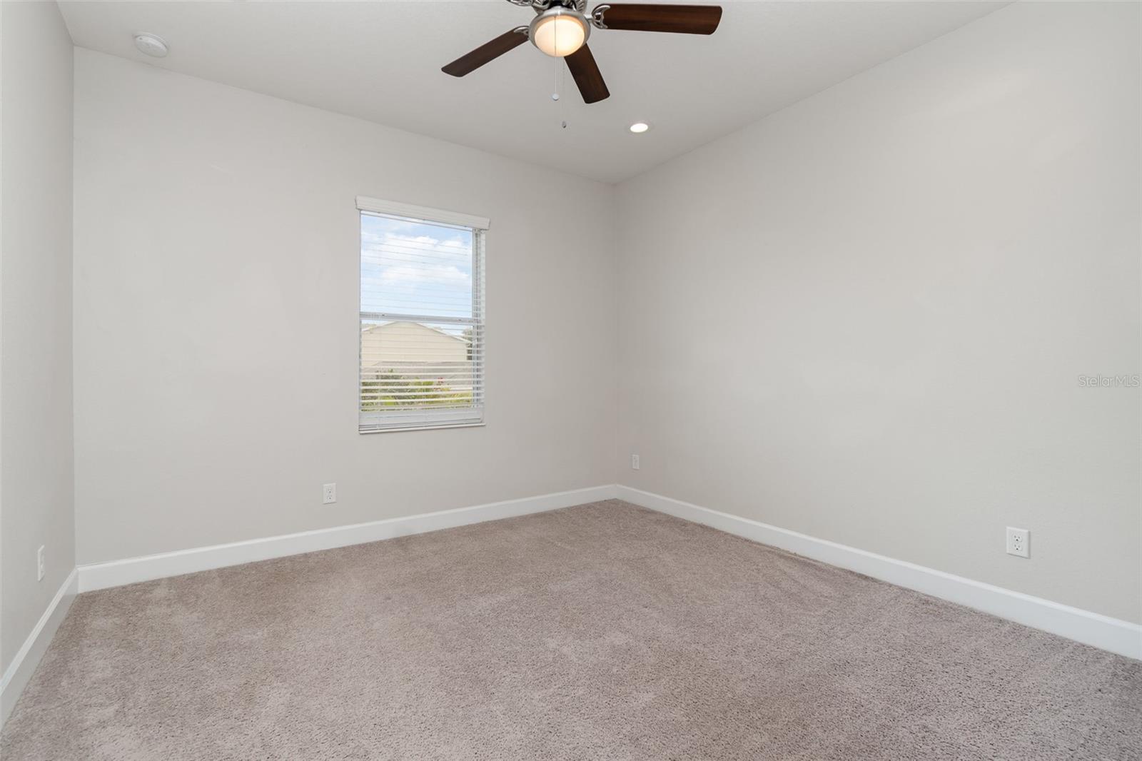 Image 19 of 26 For 11314 Grand Park Avenue