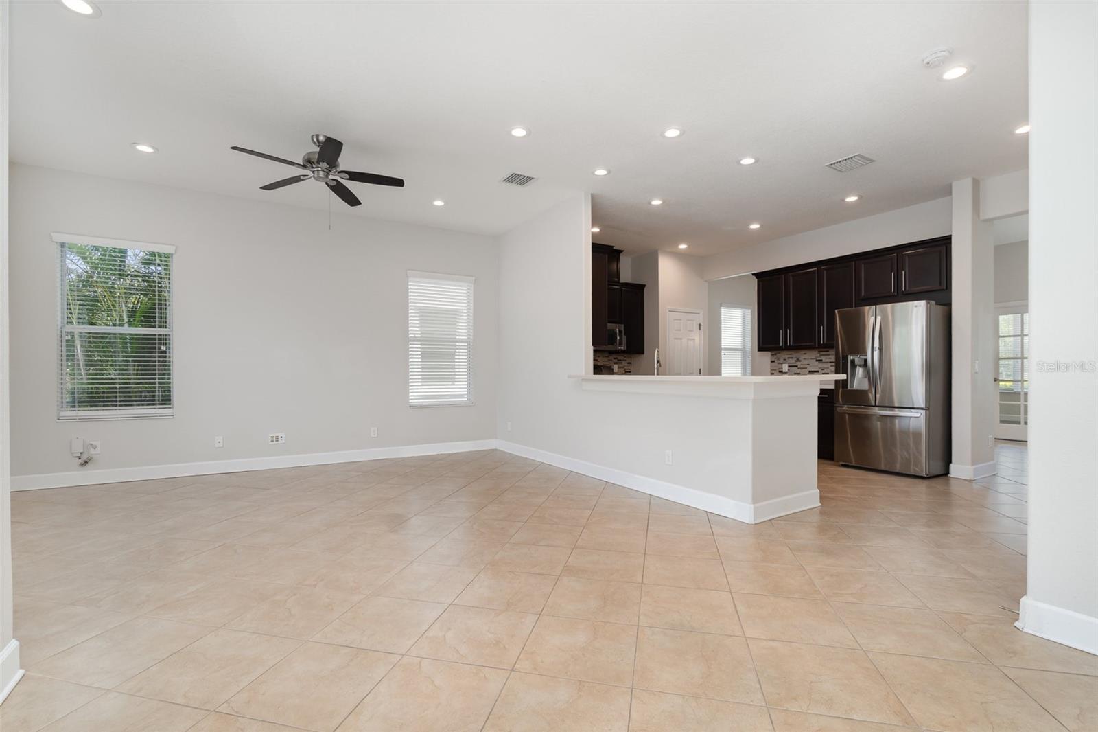Image 4 of 26 For 11314 Grand Park Avenue