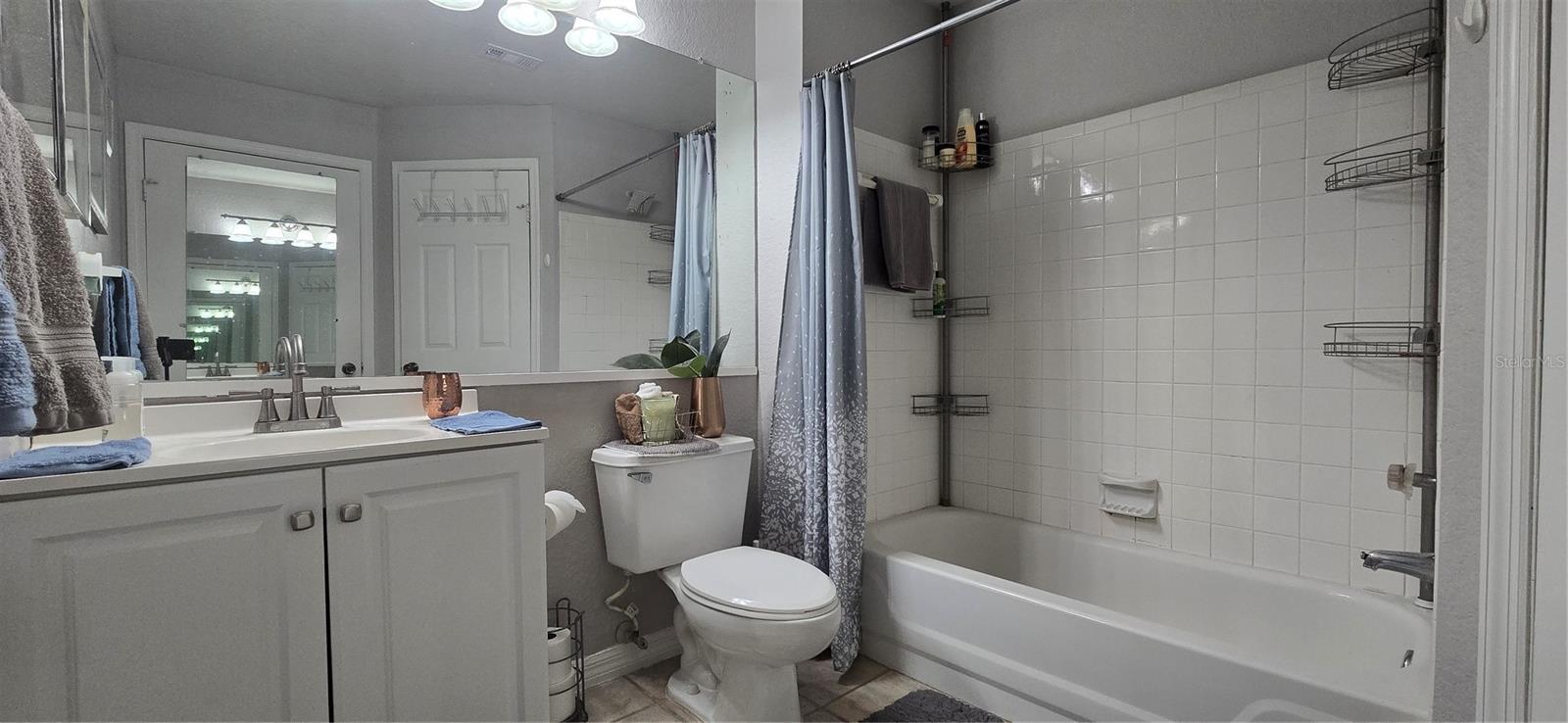 Image 18 of 27 For 7606 Pissarro Drive 14106