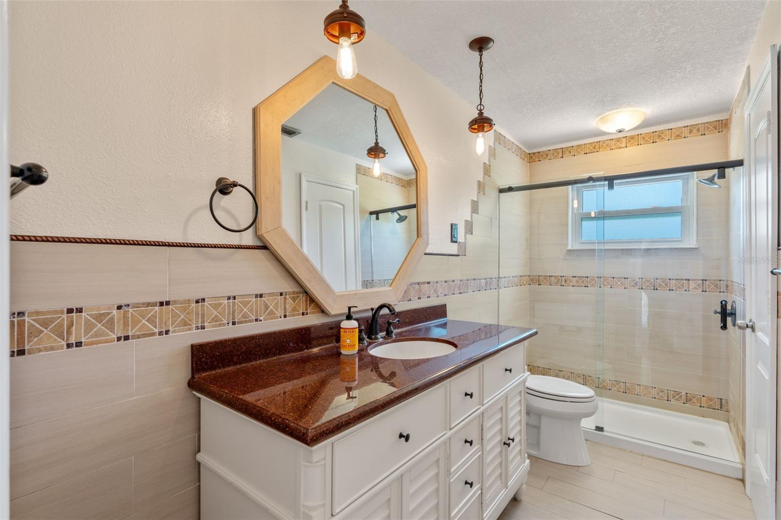 Image 18 of 50 For 6790 Bay Shore Drive