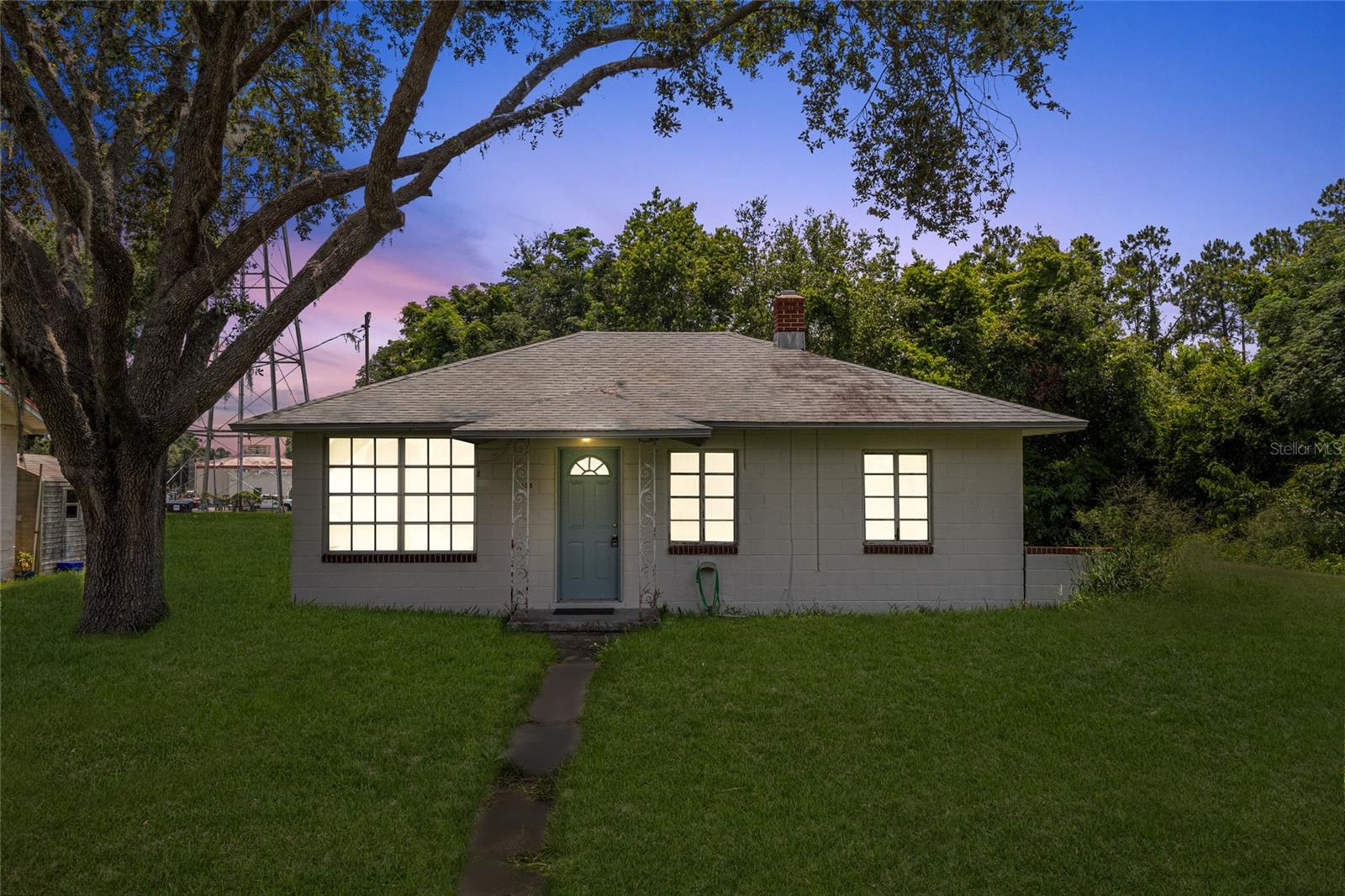 Details for 105 Florida Avenue, HOWEY IN THE HILLS, FL 34737