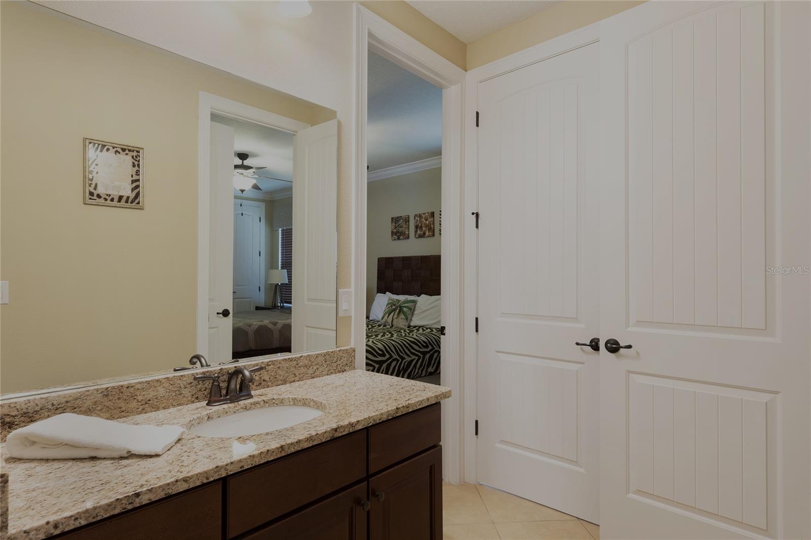 Image 14 of 27 For 1156 Castle Pines Court