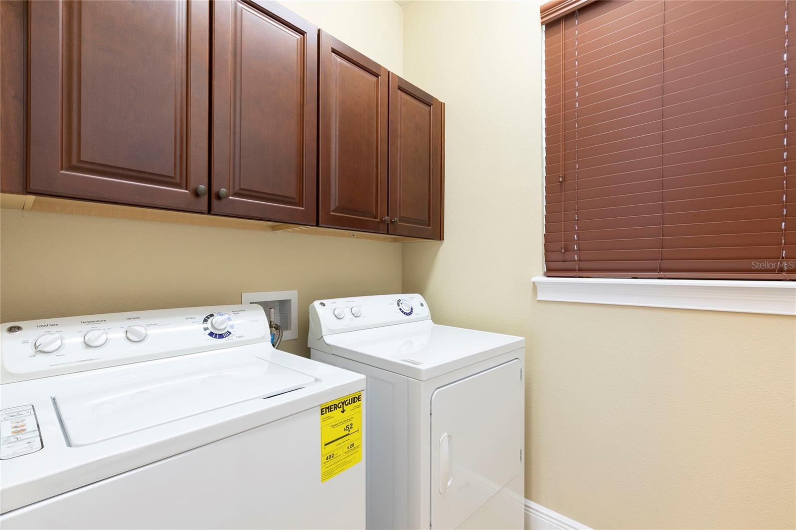Image 21 of 27 For 1156 Castle Pines Court