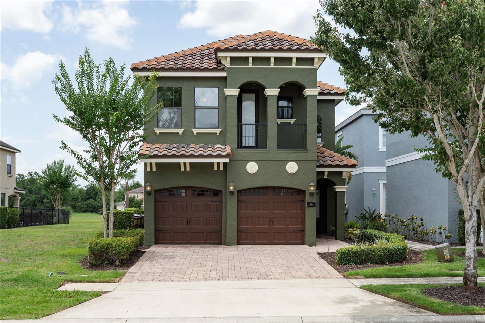 Image 23 of 27 For 1156 Castle Pines Court