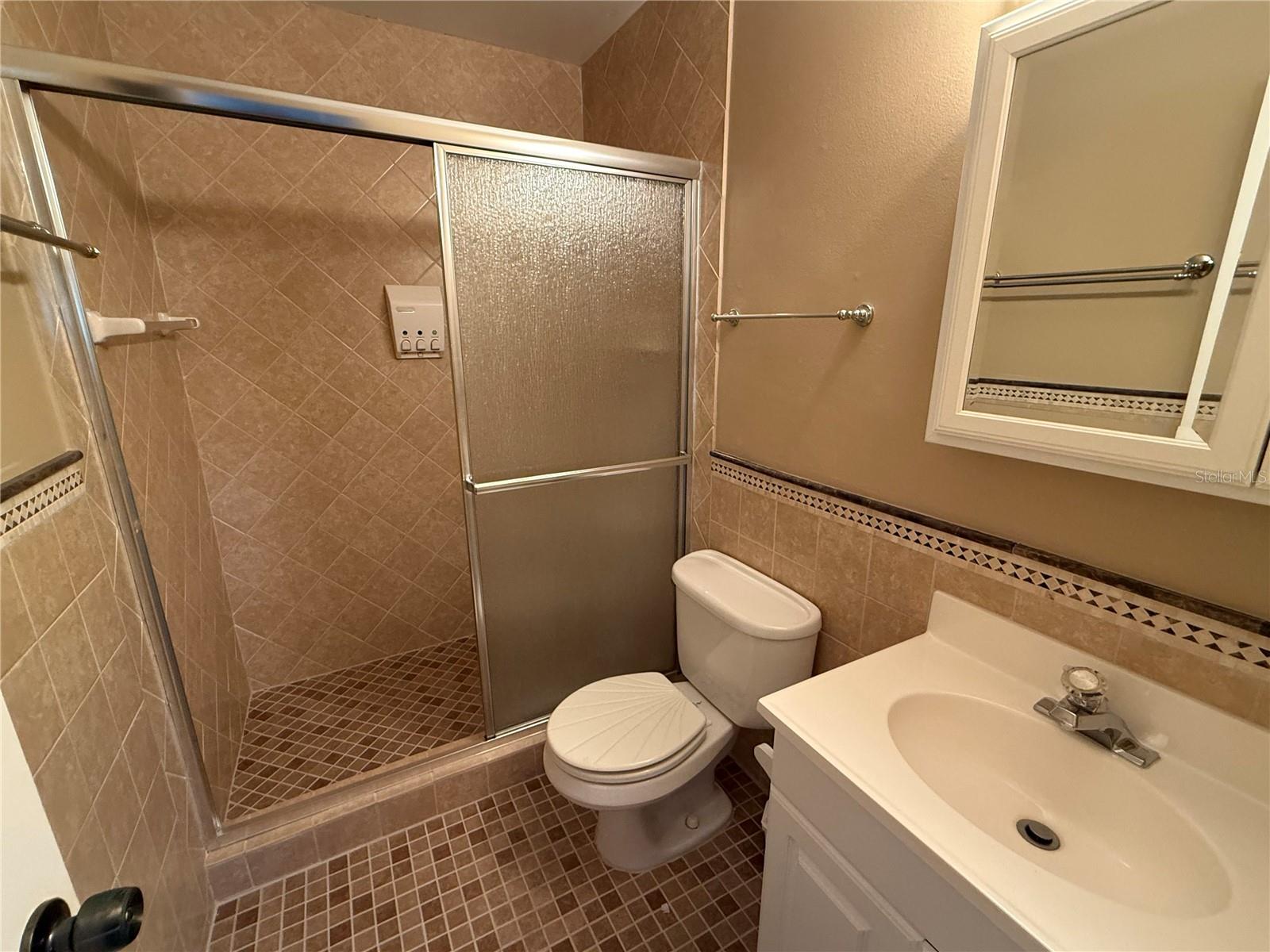 Image 11 of 35 For 5564 Slash Pine Court 4