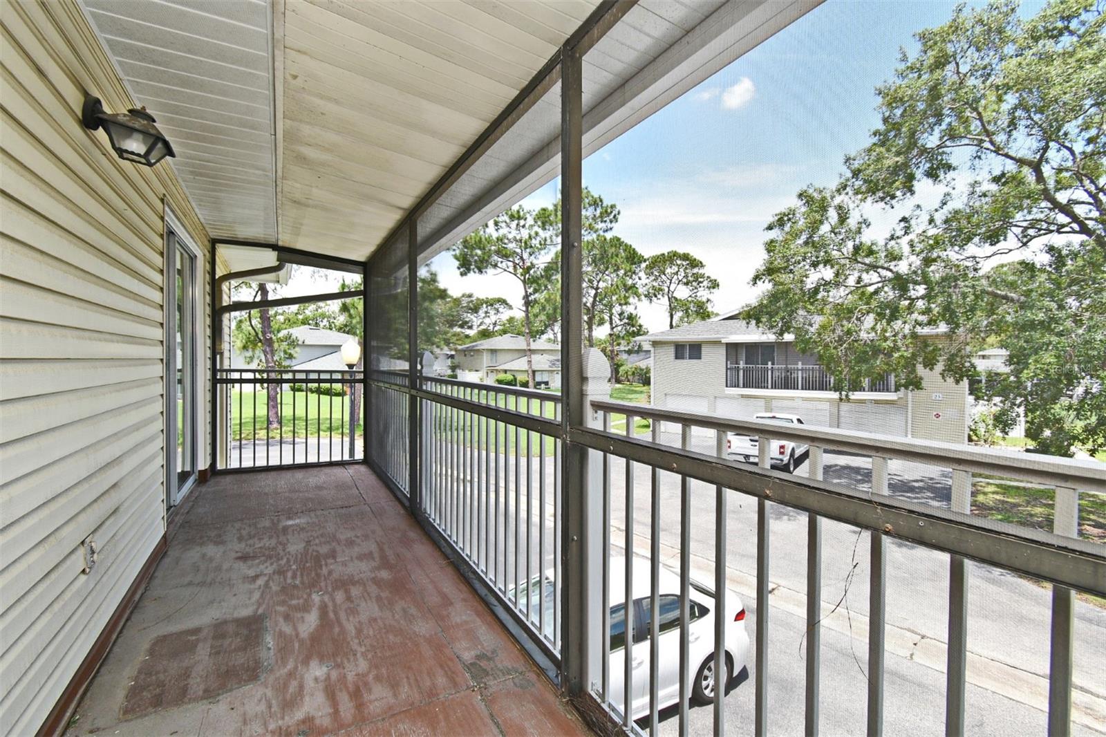 Image 27 of 35 For 5564 Slash Pine Court 4