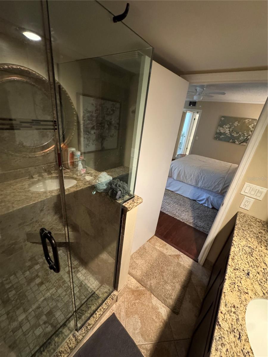Image 10 of 11 For 5263 Brook Court 247