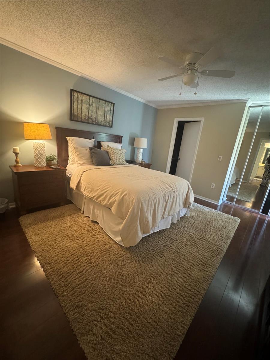 Image 6 of 11 For 5263 Brook Court 247