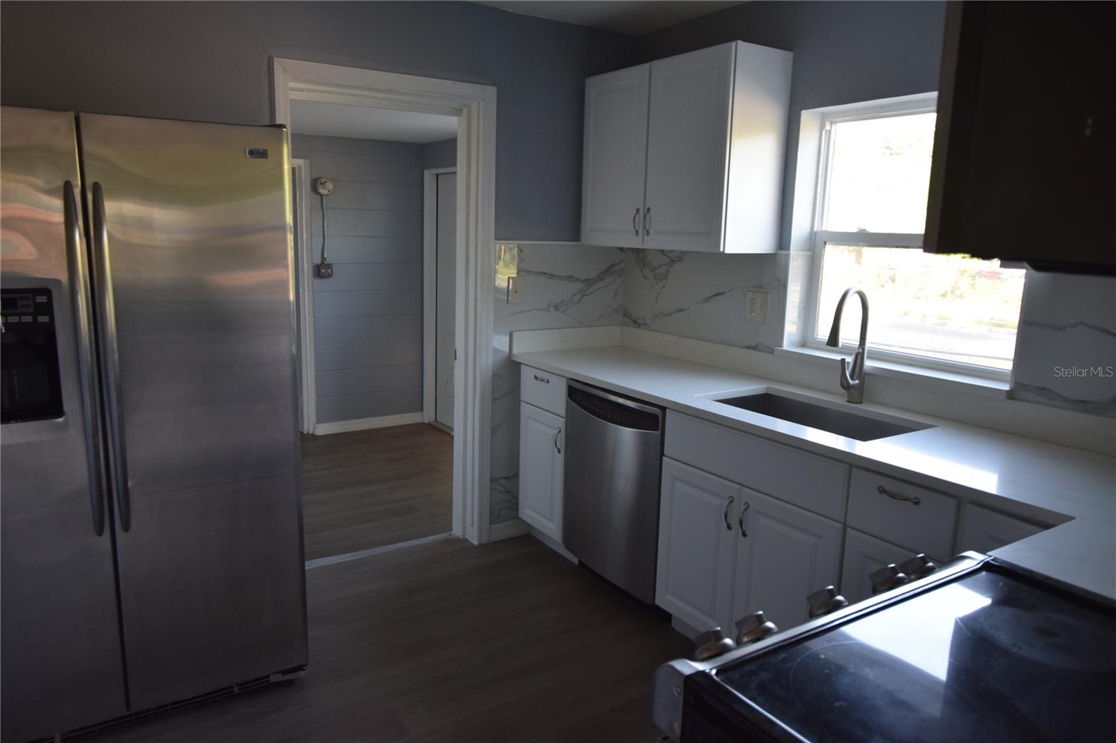 Image 6 of 31 For 1416 34th Street