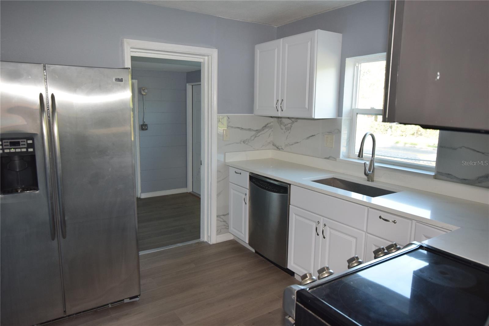Image 7 of 31 For 1416 34th Street