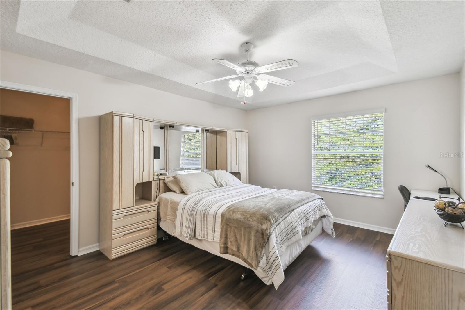 Image 24 of 48 For 1936 Westpointe Circle