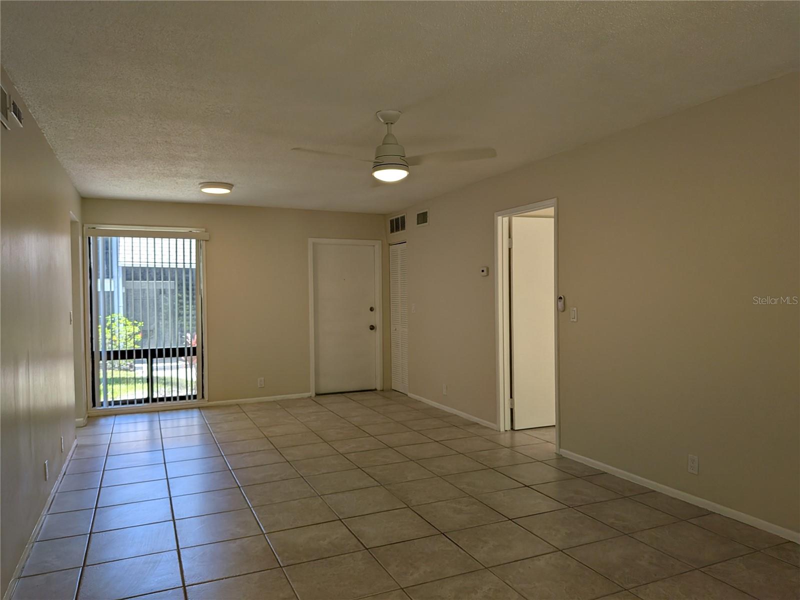 Image 16 of 27 For 10 Sheoah Boulevard 7