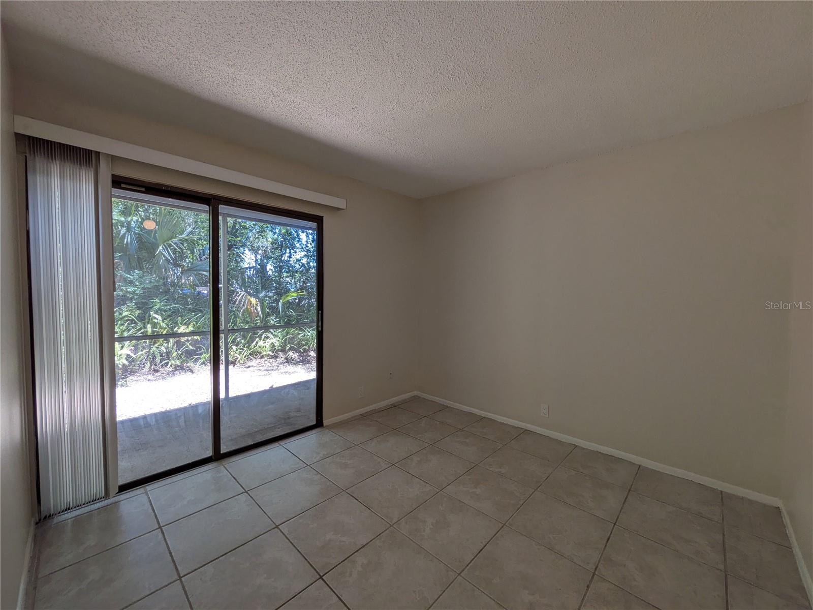 Image 17 of 27 For 10 Sheoah Boulevard 7