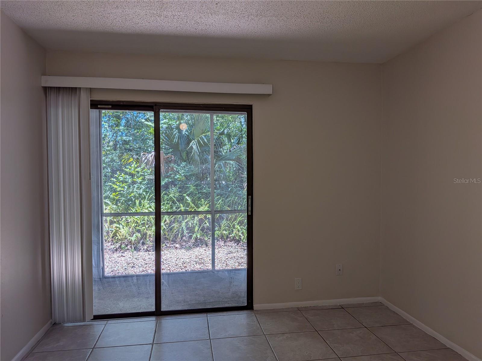 Image 18 of 27 For 10 Sheoah Boulevard 7