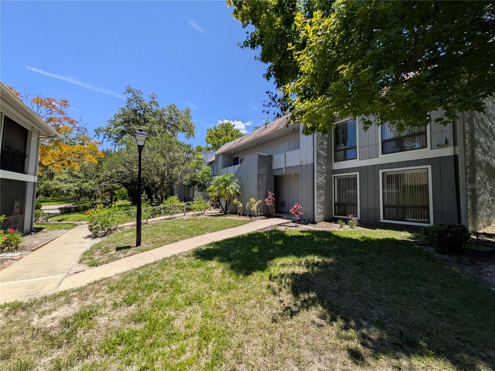 Image 2 of 27 For 10 Sheoah Boulevard 7