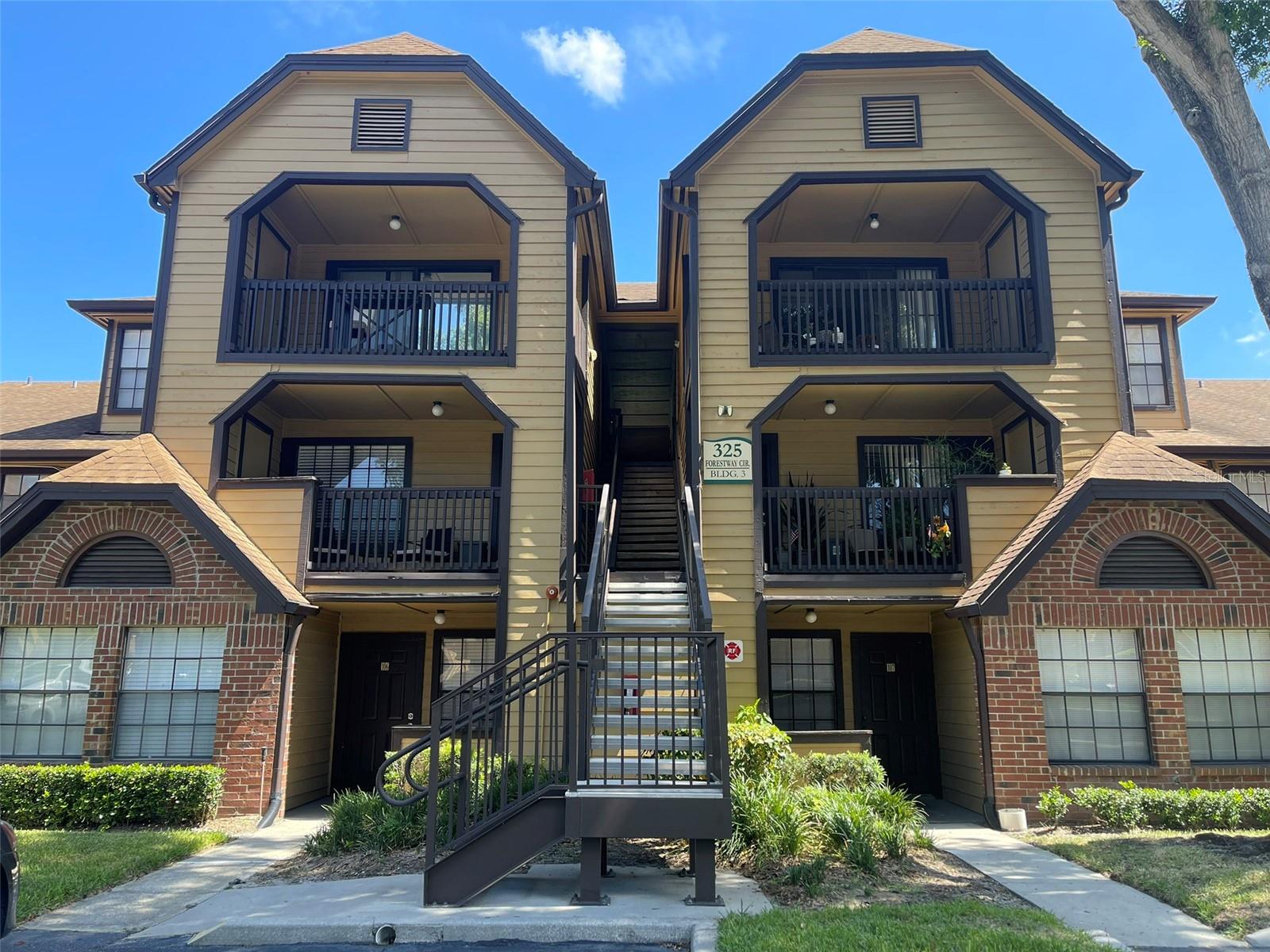 Details for 325 Forestway Circle 101, ALTAMONTE SPRINGS, FL 32701