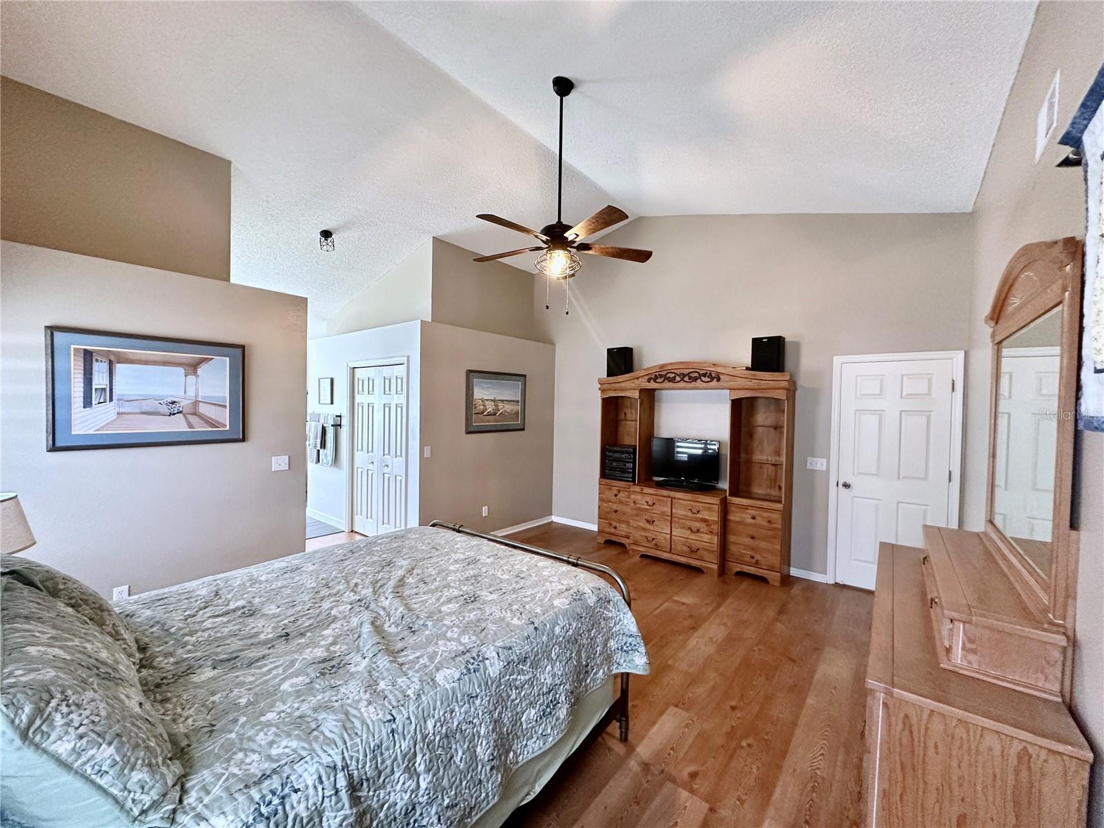 Image 27 of 51 For 3708 Beaver Ridge Drive