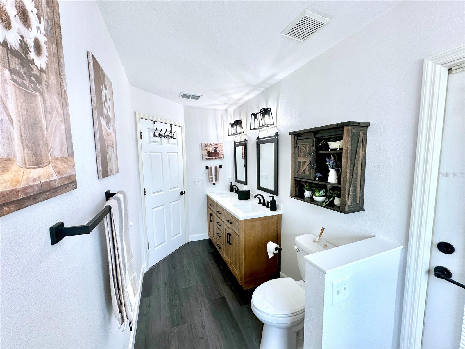 Image 43 of 51 For 3708 Beaver Ridge Drive