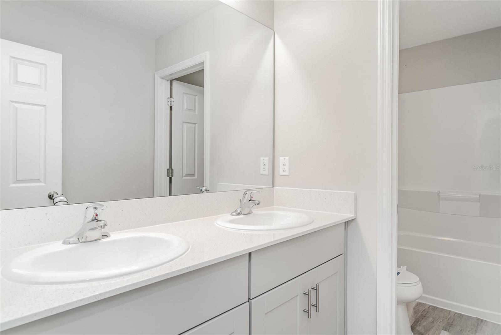 Image 16 of 17 For 12829 Scarlet Star Drive