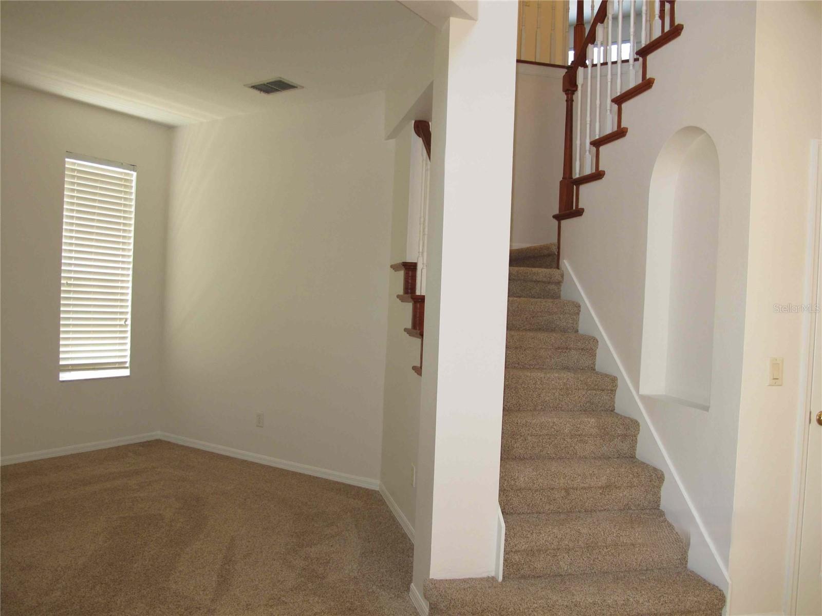 Image 4 of 26 For 10044 Canopy Tree Court