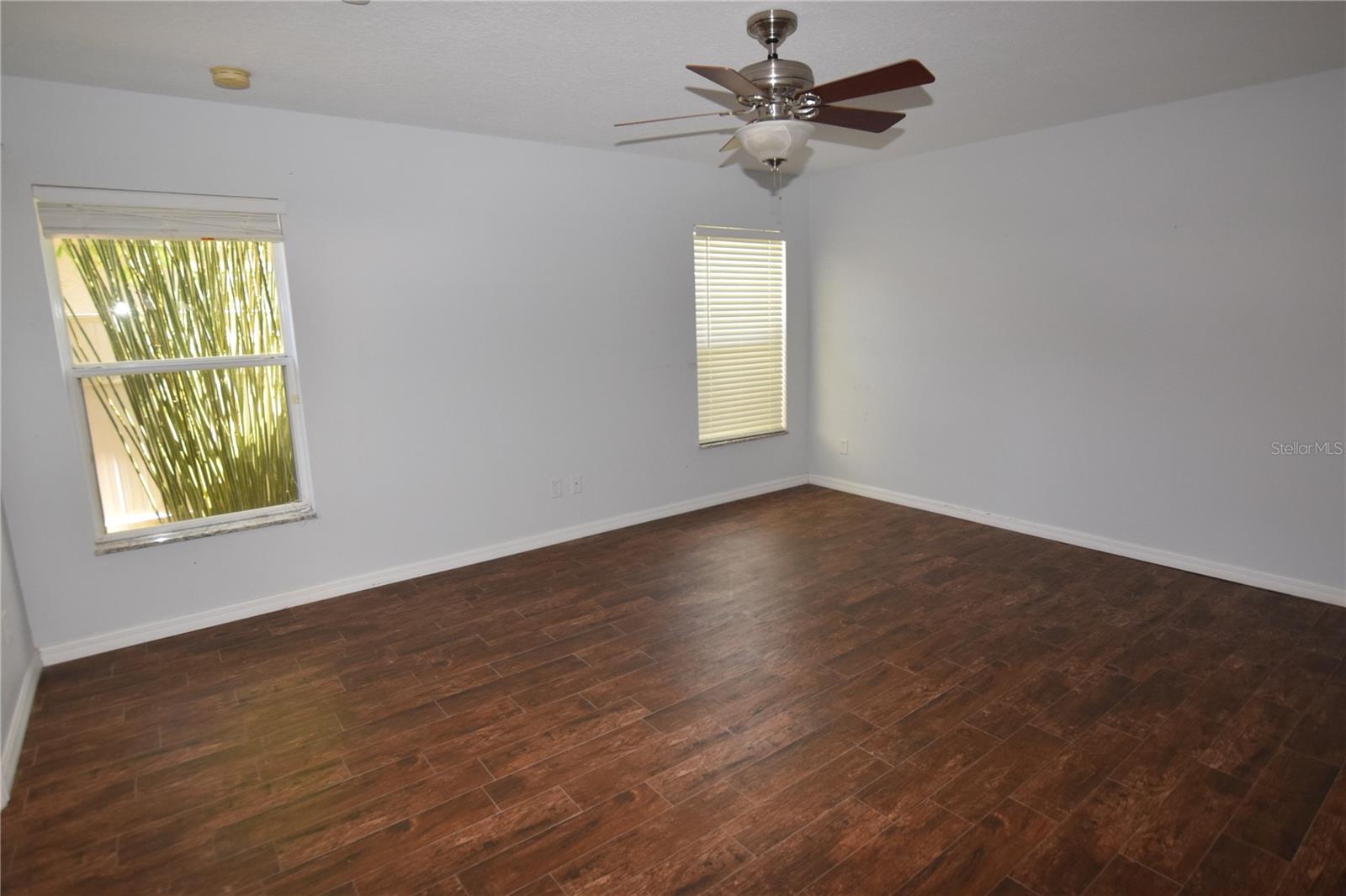 Image 17 of 39 For 1328 Karok Street