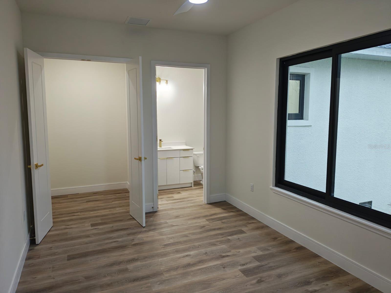 Image 5 of 15 For 14914 San Domingo Boulevard