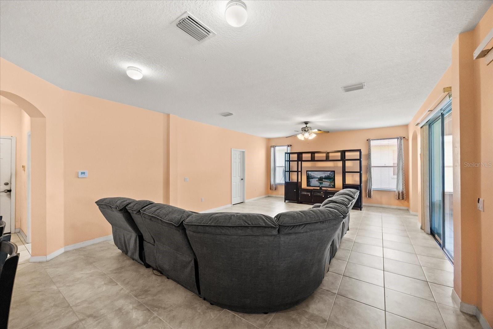 Image 8 of 35 For 2512 Chapala Drive