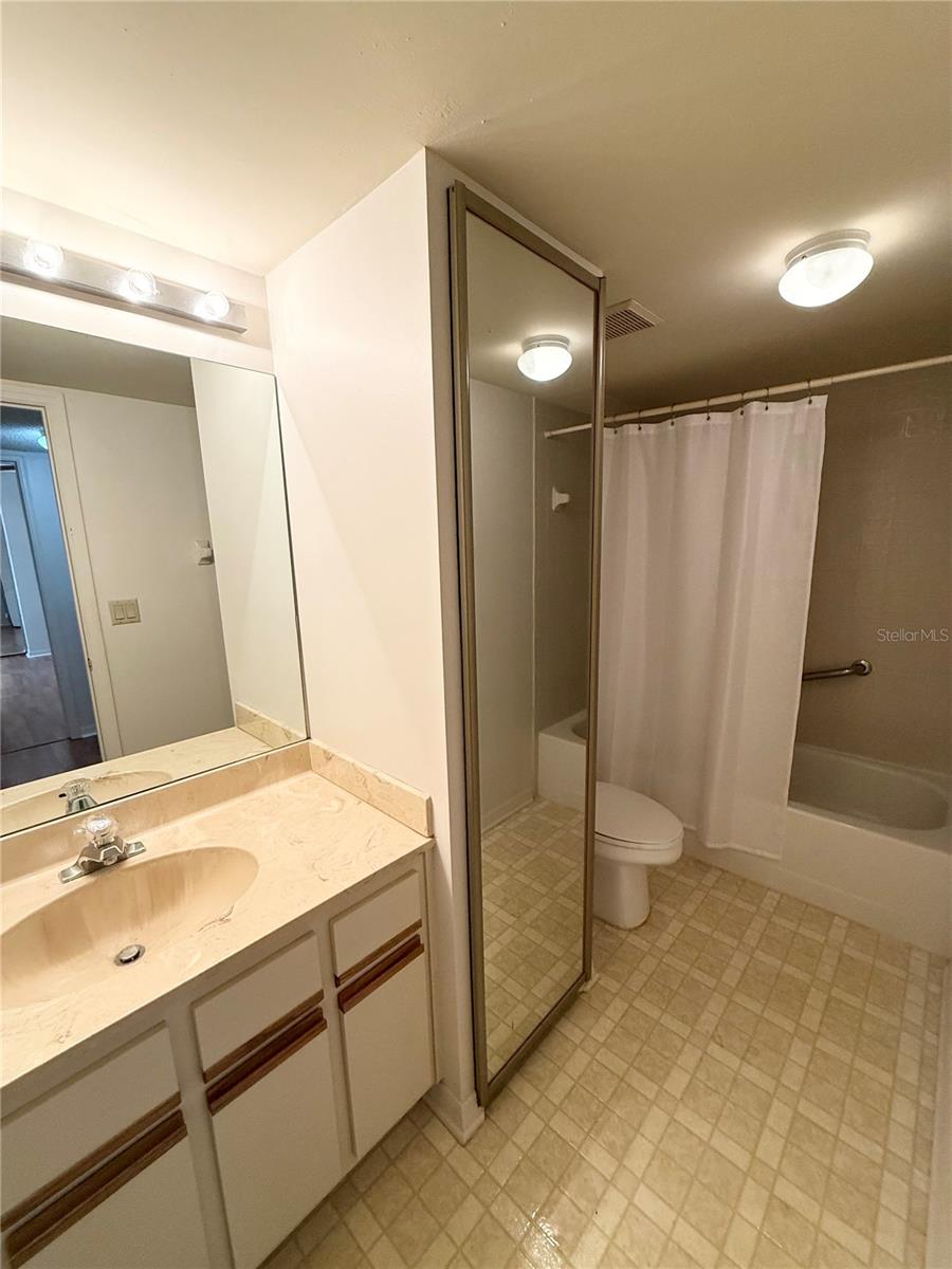 Image 22 of 24 For 5282 Cypress Court 436