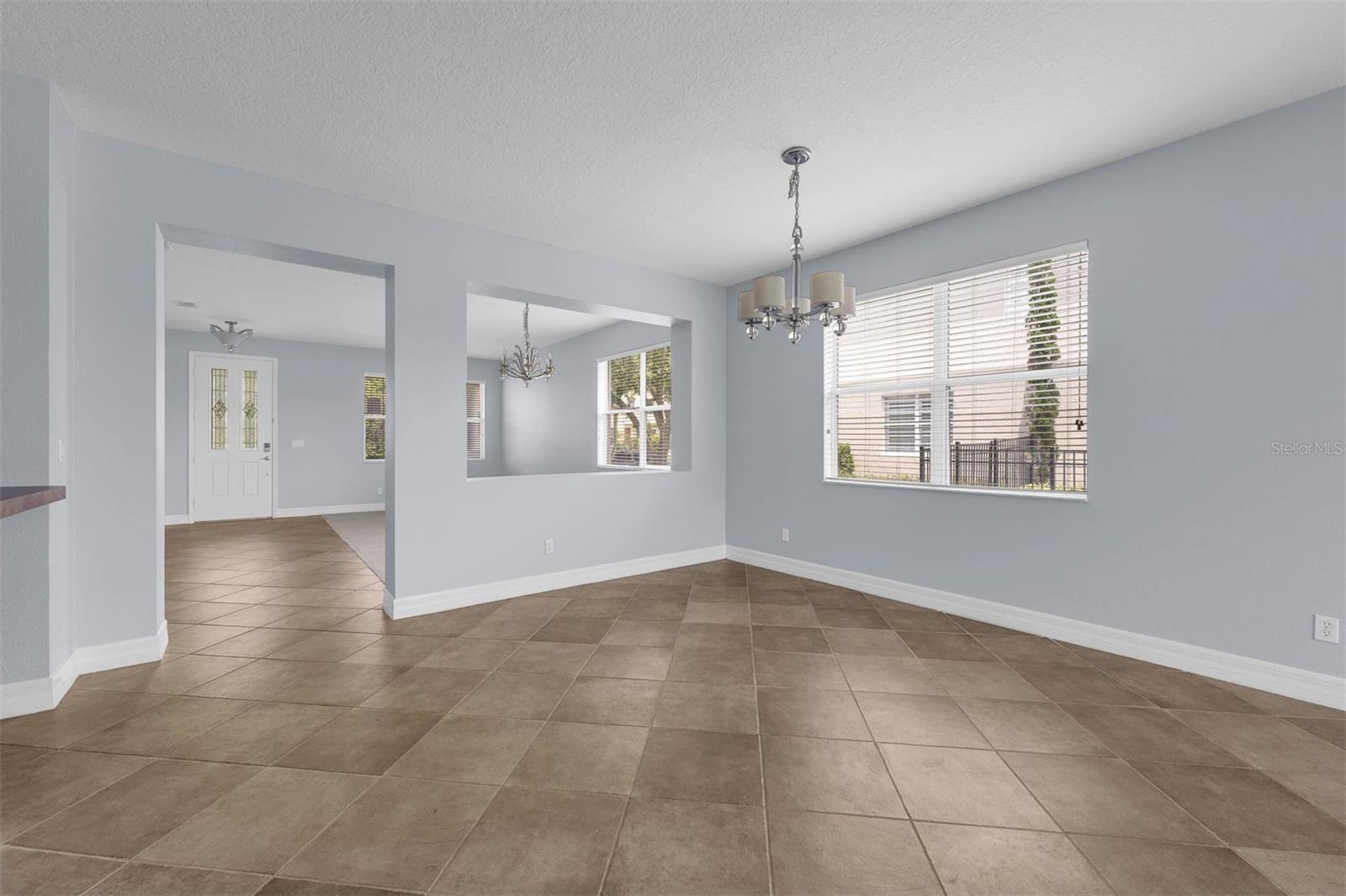 Image 12 of 46 For 10151 Chorlton Circle