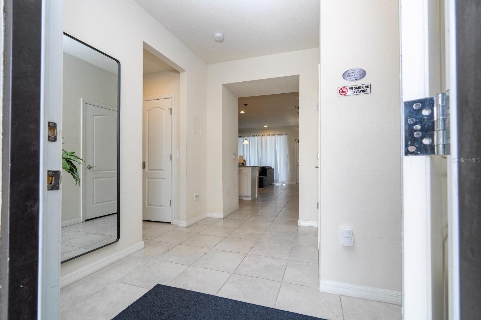 Image 21 of 27 For 8906 Sydney Avenue