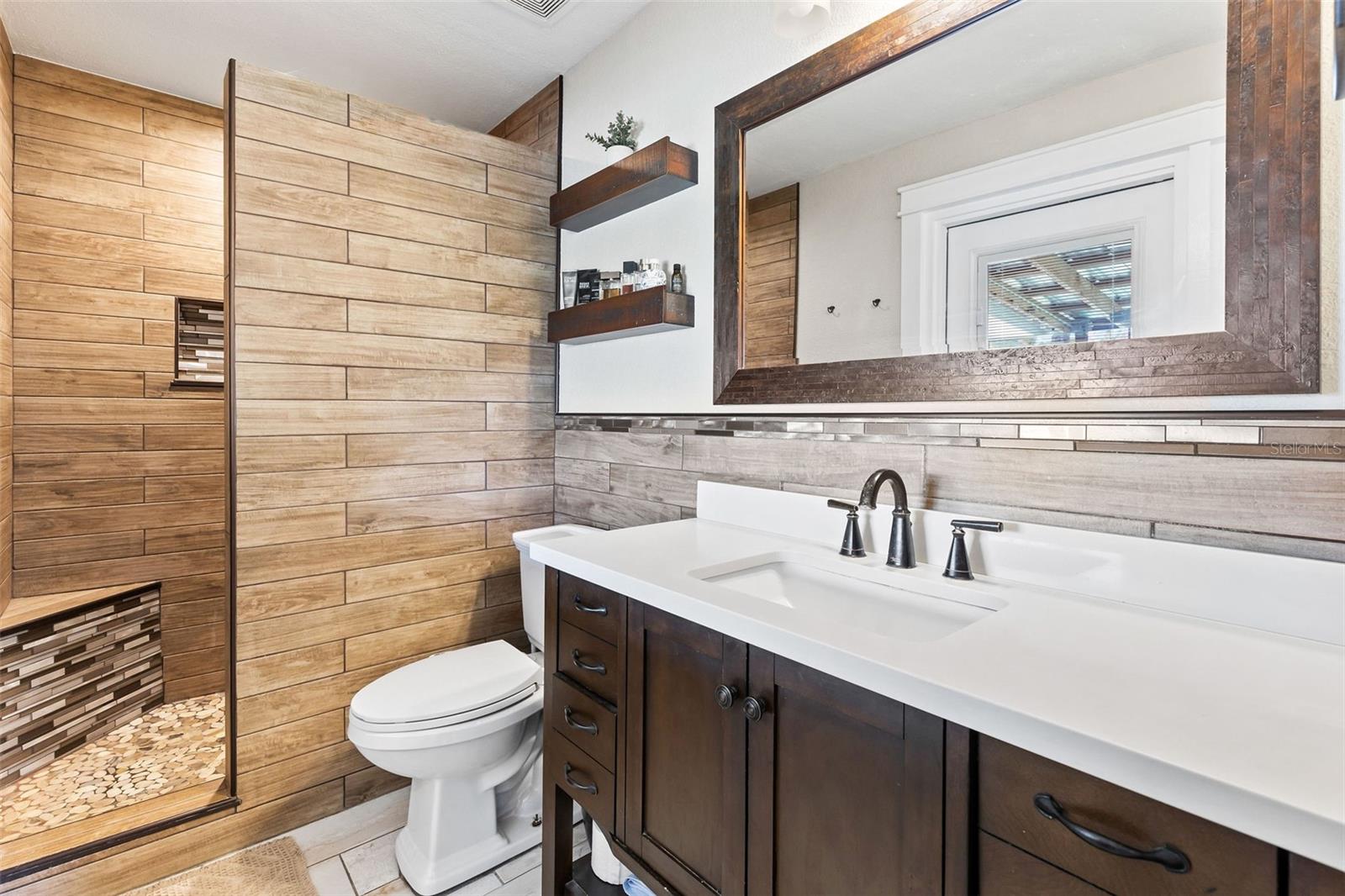 Image 24 of 60 For 418 Acacia Circle