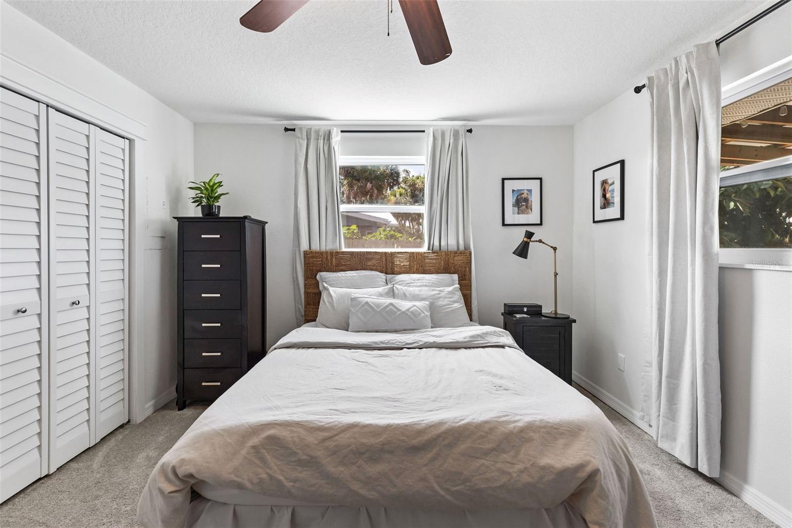 Image 27 of 60 For 418 Acacia Circle