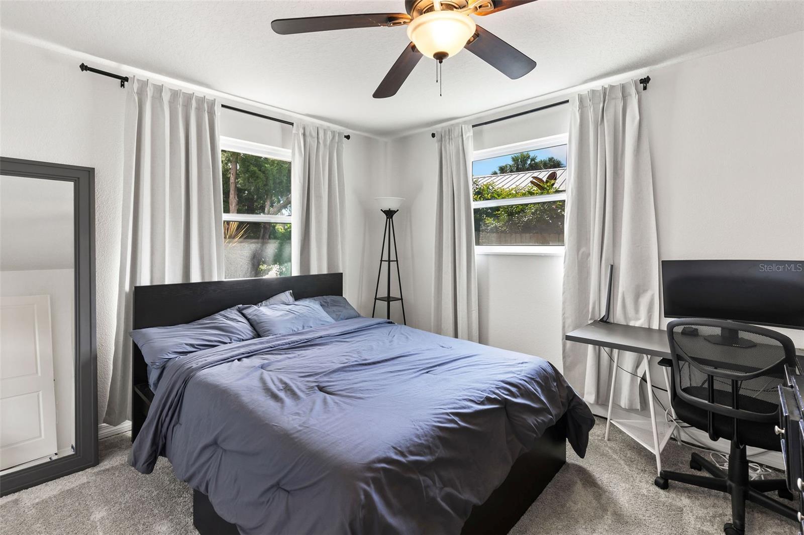 Image 33 of 60 For 418 Acacia Circle