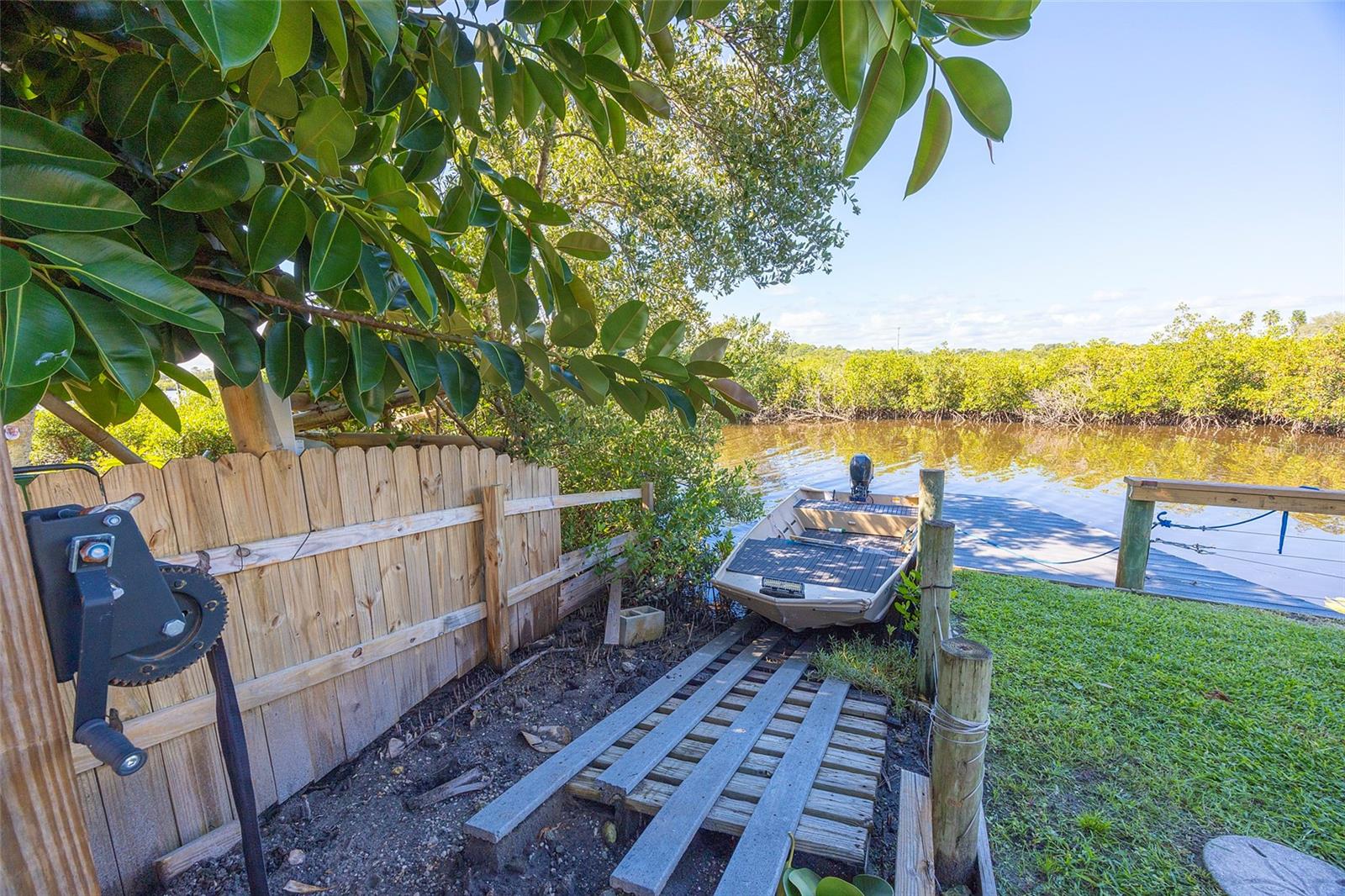 Image 39 of 60 For 418 Acacia Circle