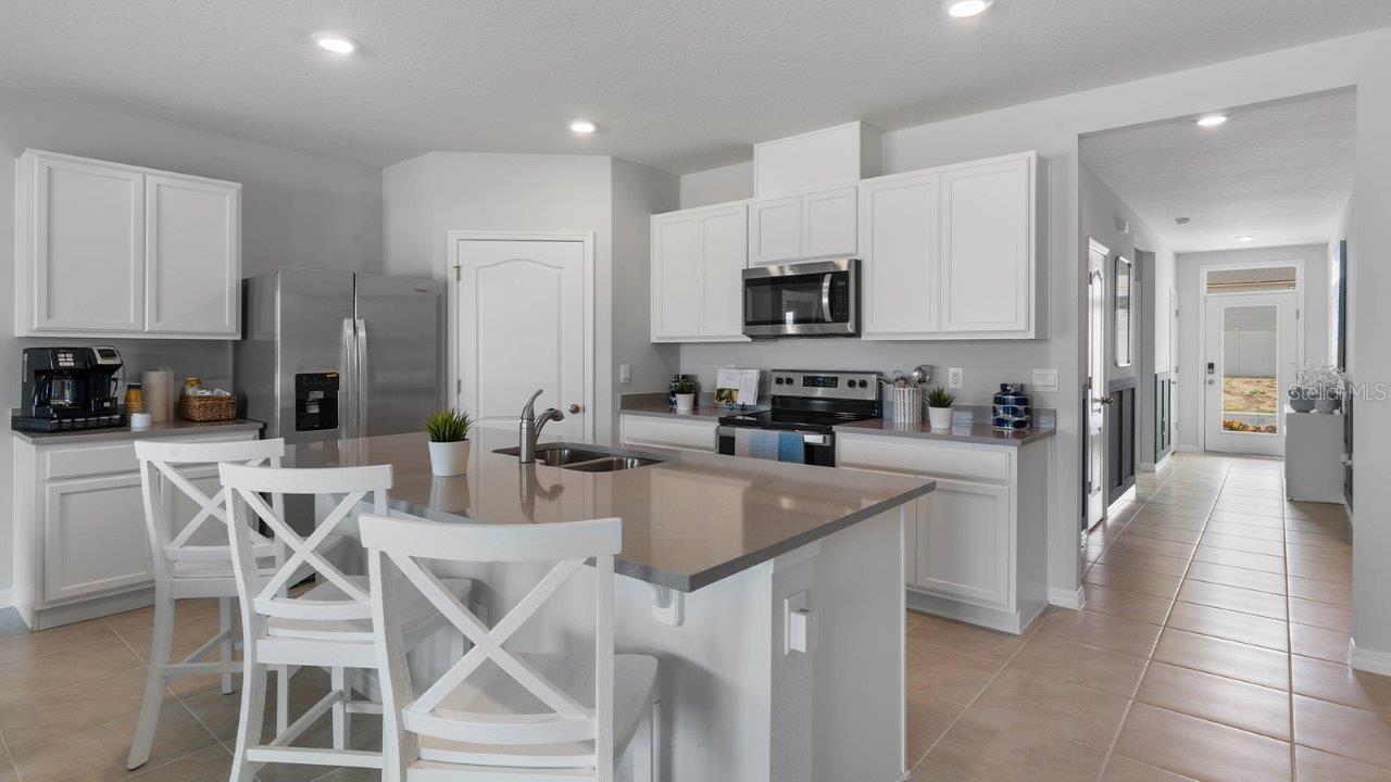 Image 6 of 28 For 4411 Blackwell Avenue