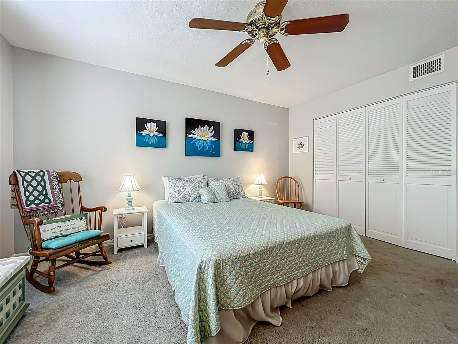 Image 21 of 34 For 305 West Lake Faith Drive 139