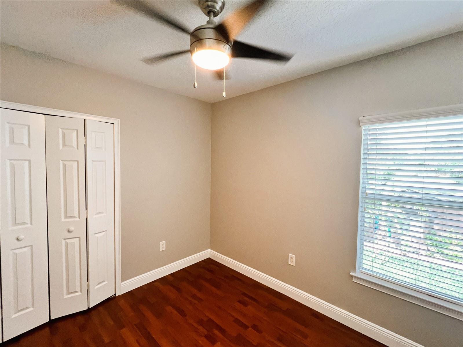 Image 19 of 31 For 1130 Hardy Avenue