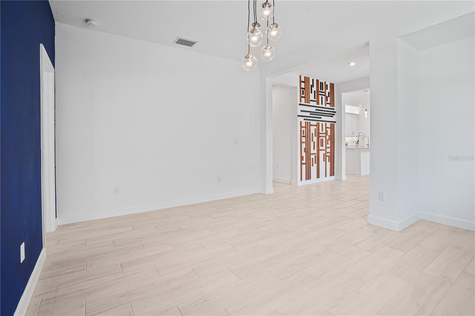 Image 34 of 96 For 11687 Viridian Boulevard