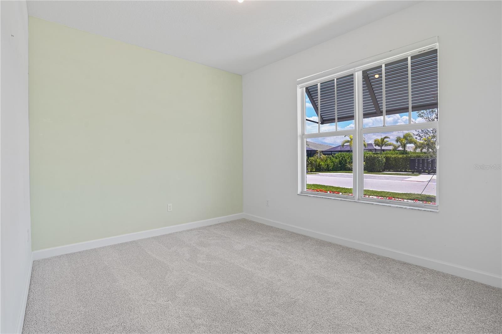 Image 37 of 96 For 11687 Viridian Boulevard