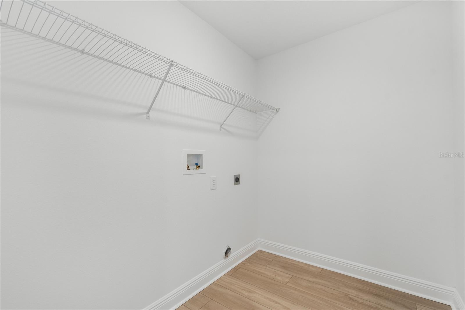 Image 34 of 66 For 8484 Sperry Street