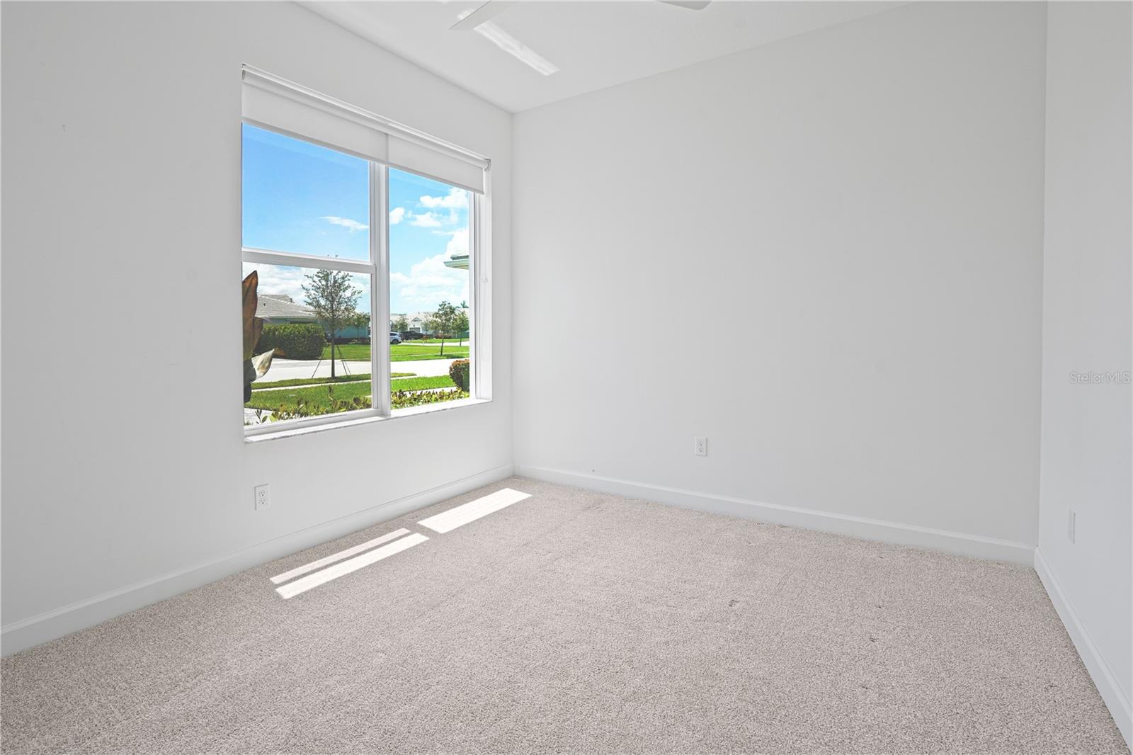 Image 34 of 96 For 11695 Viridian Boulevard