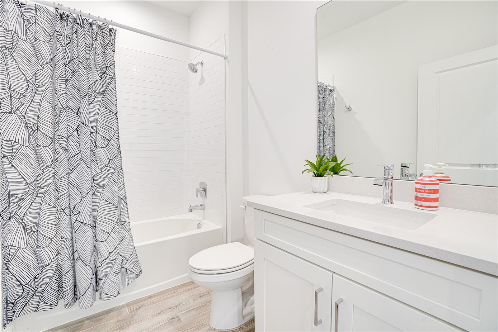 Image 35 of 96 For 11695 Viridian Boulevard