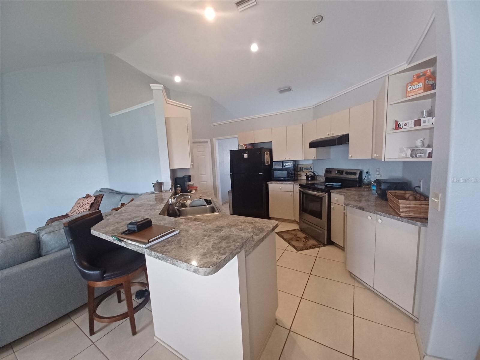 Image 4 of 13 For 8509 136th Loop