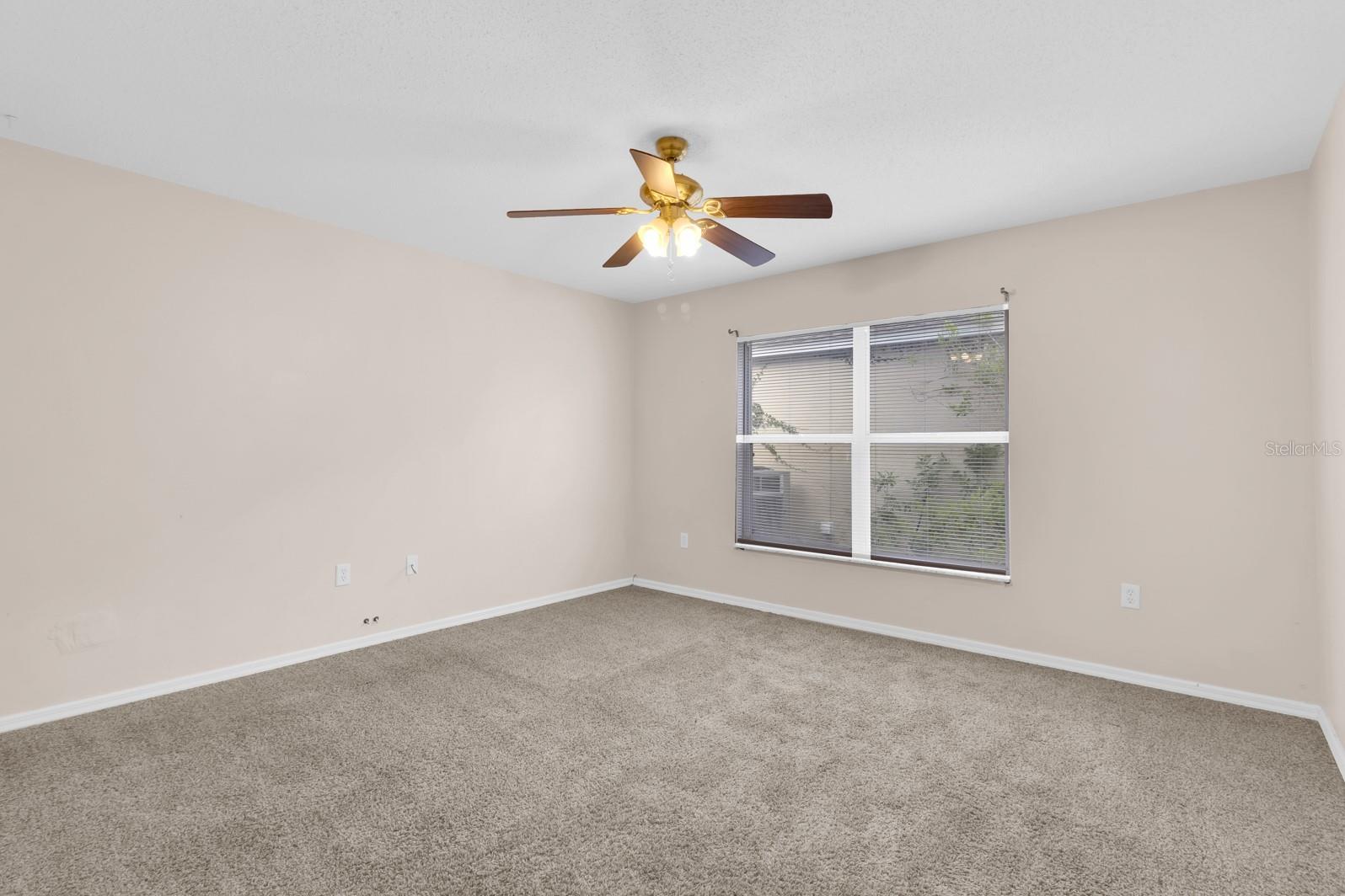 Image 22 of 43 For 16053 Wilkinson Drive